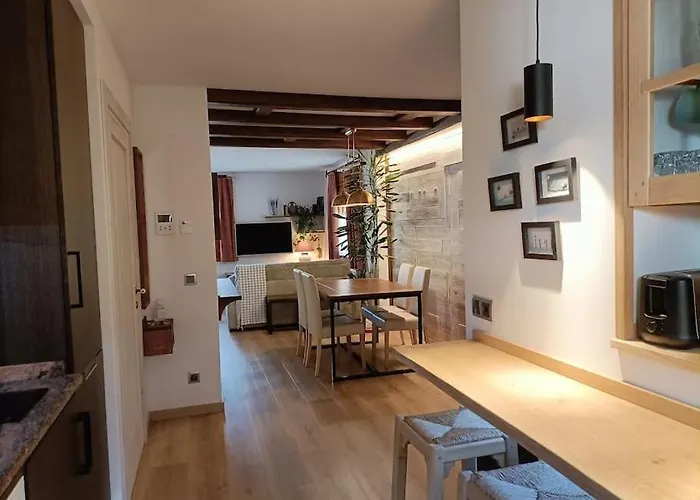 Espectacular Y Acogedor Con Todas Comodidades Apartamento Biescas (Aragon)